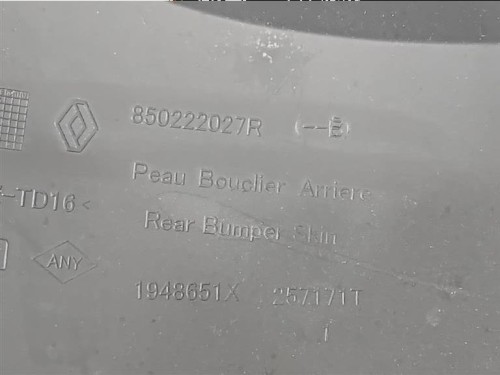 Paraurti POST 850222027R Dacia Duster II 2018