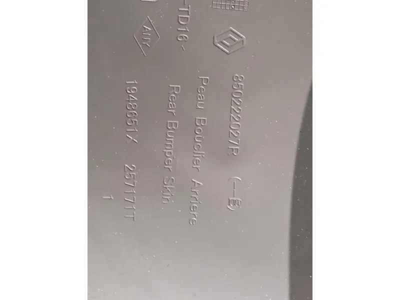 Paraurti POST 850222027R Dacia Duster II 2018