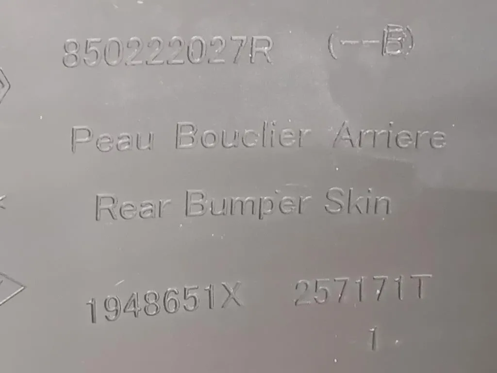 Paraurti POST 850222027R Dacia Duster II 2018