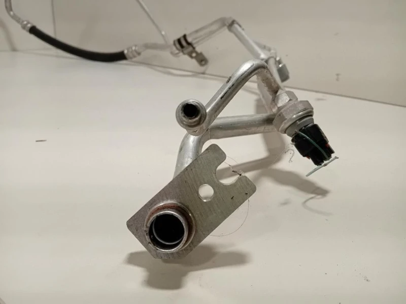 Flessibile AC Compressorecondensatore 8688720-YV071 Toyota AYGO II 2018