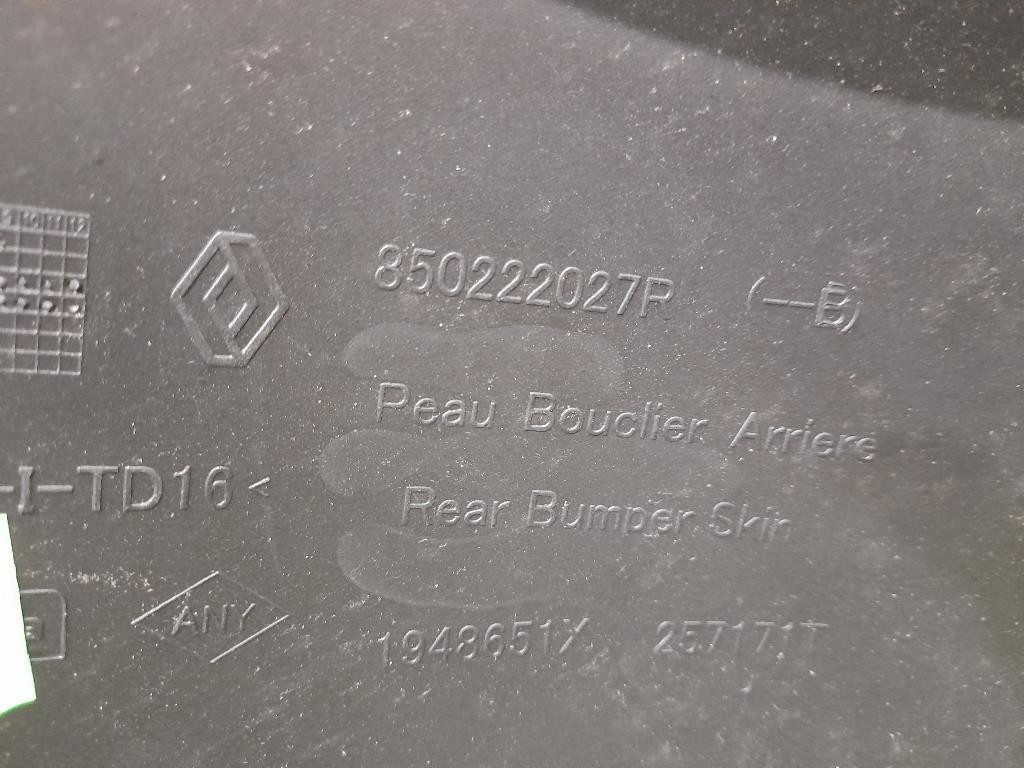 Paraurti POST SENZA ACCESSORI 850222027R Dacia Duster II 2018