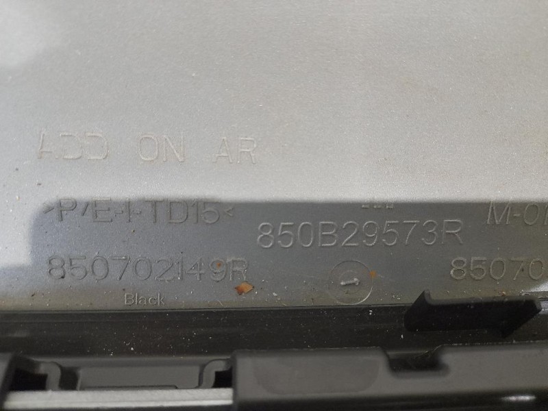 Paraurti POST 580B29573R Dacia Jogger 2021