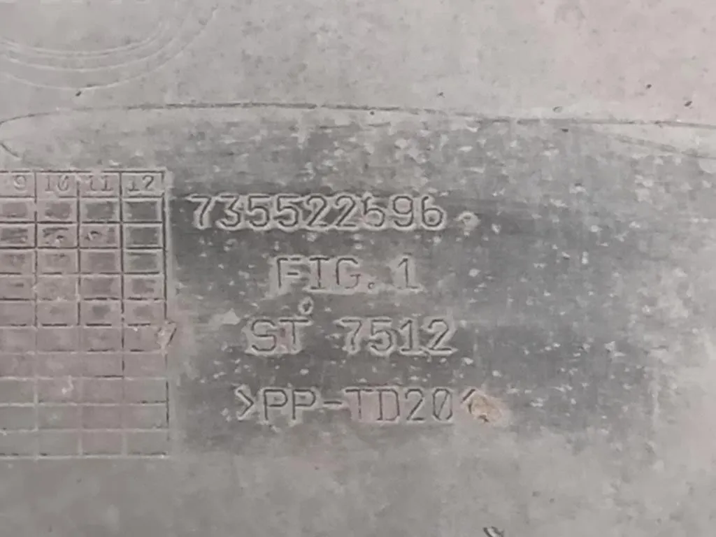 Paraurti POST 71777666 Fiat 500L 2013