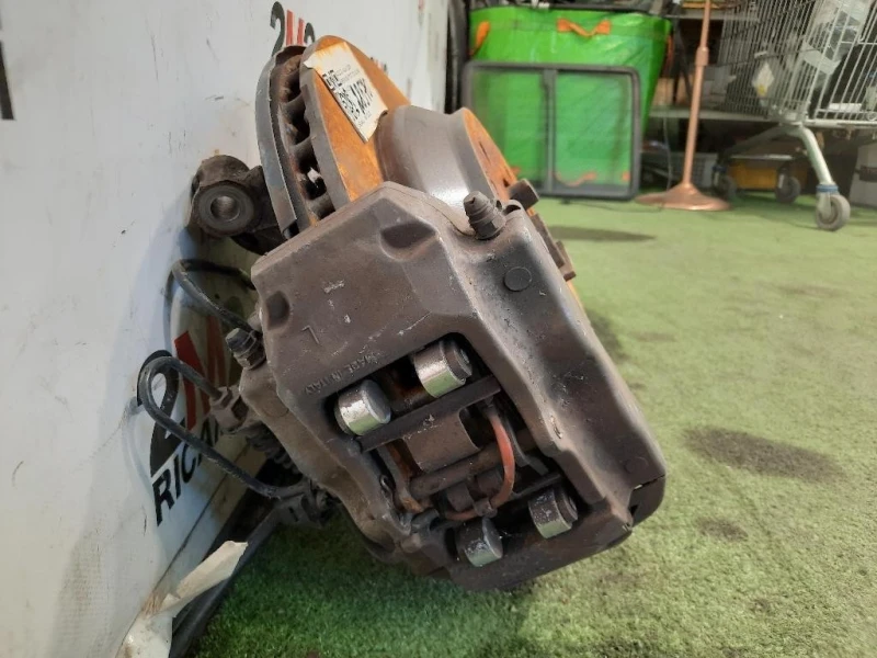 Fusello Ruota POST SX Audi Q7 4LB 2009