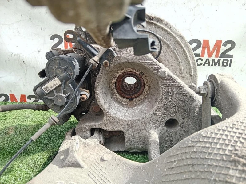 Fusello Ruota POST SX T2H45760 Jaguar XE 2015