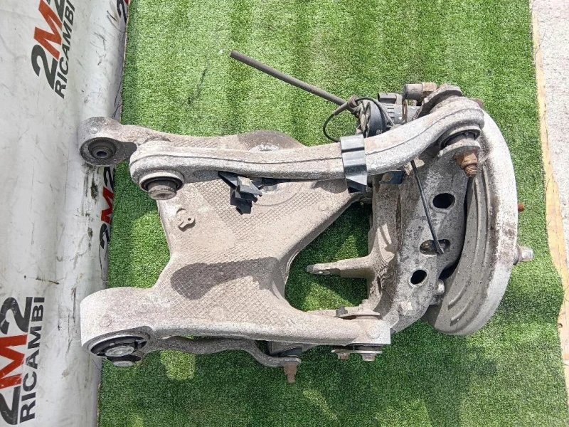 Fusello Ruota POST SX T2H45760 Jaguar XE 2015