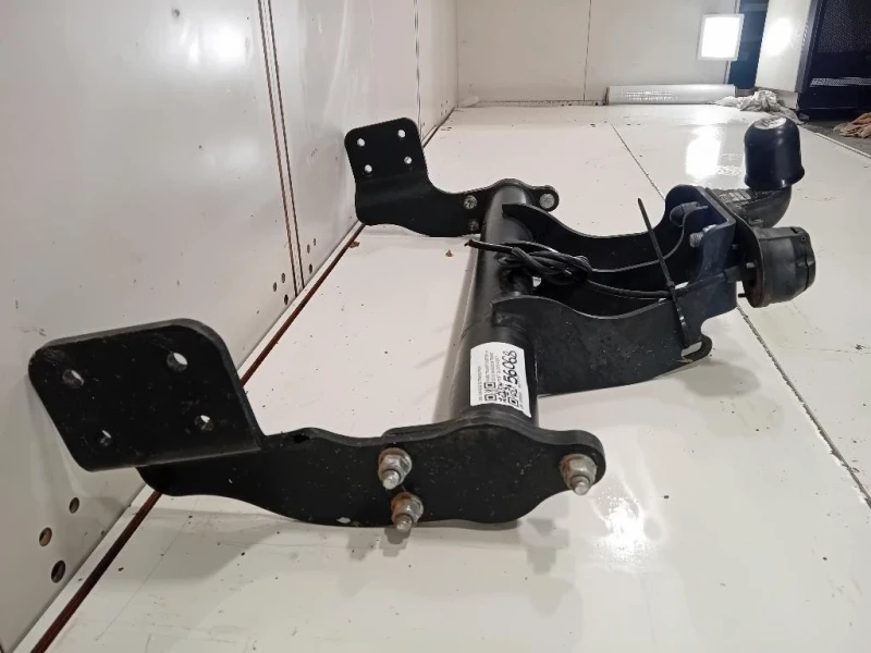 Gancio DI Traino POST GANCIO DI TRAINO POST Ford Transit Custom I 2013