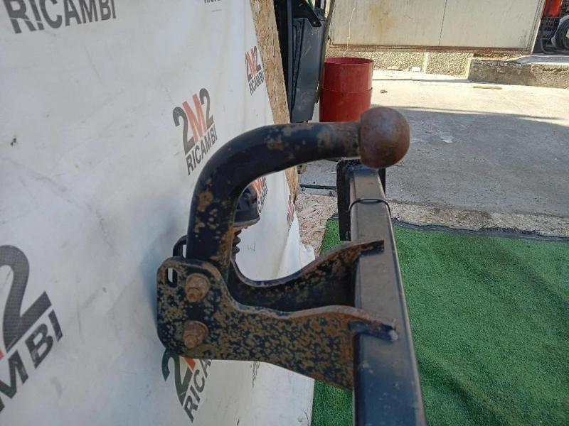 Gancio DI Traino POST 13320746 Opel Zafira C 2012