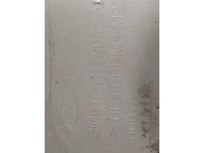 Paraurti POST 3M51-R17906-AB Ford Focus II 2005