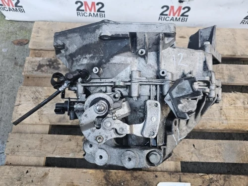 Cambio MYJ 6 MARCE MANUALE Opel Insignia A 2013