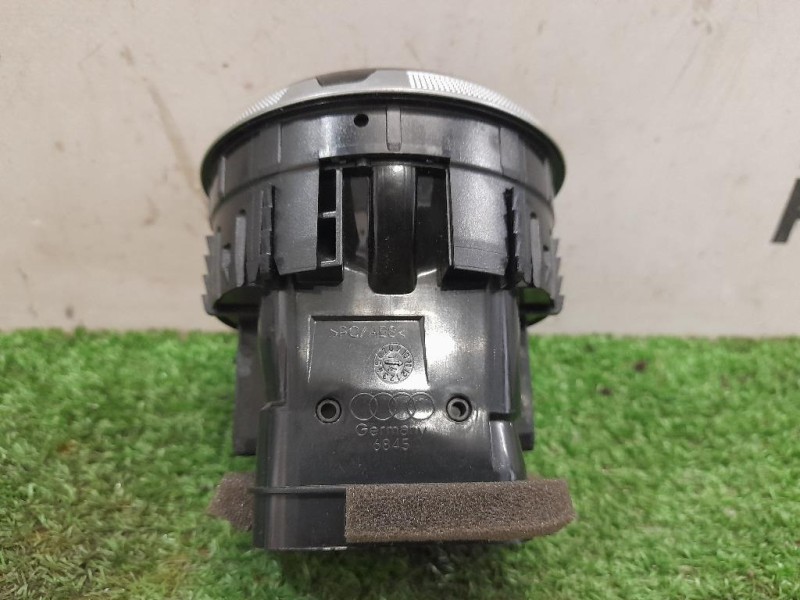Griglia Condotto ARIA Cruscotto ANT DX 8V0820901A Audi A3 8VA Sportback 2012