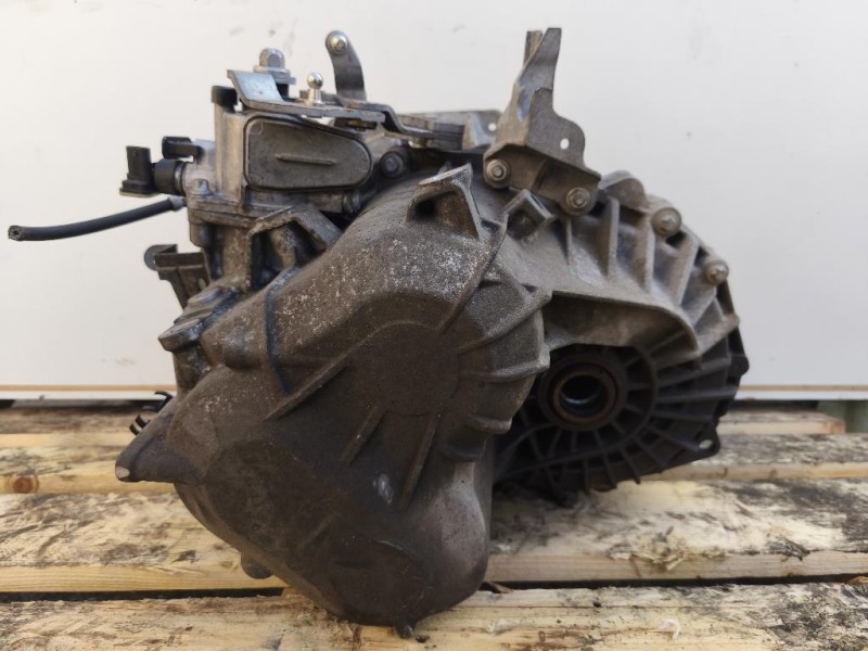 Cambio MYJ 6 MARCE MANUALE Opel Insignia A 2013