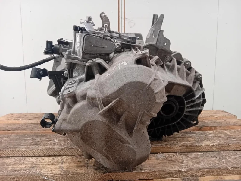 Cambio 55596350 6 M MANUALE Opel Insignia A 2013