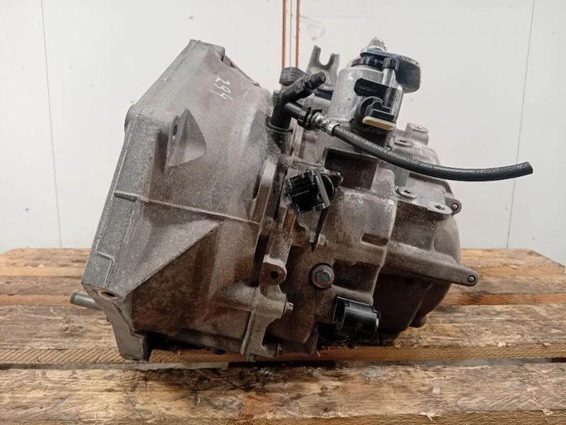 Cambio 55596350 6 M MANUALE Opel Insignia A 2013