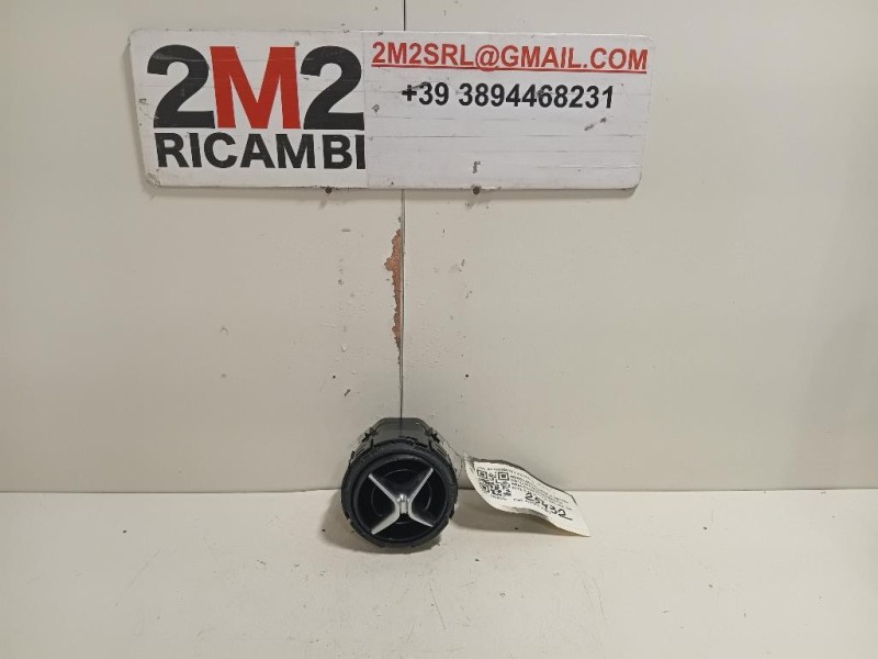 Griglia Condotto ARIA Cruscotto ANT DX A1768300754 DXSX Mercedes Classe A W176 2013