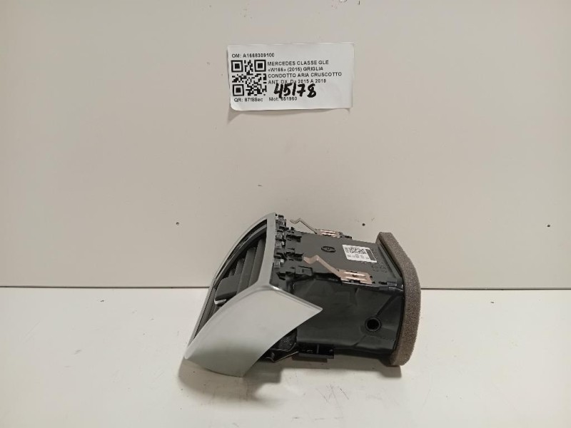 Griglia Condotto ARIA Cruscotto ANT DX A1668309100 Mercedes Classe GLE W166 2015