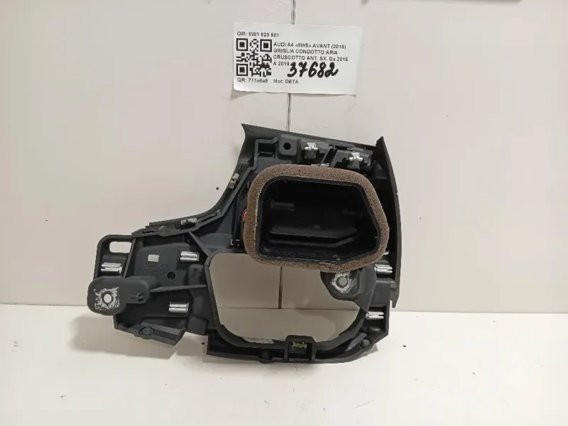 Griglia Condotto ARIA Cruscotto ANT SX 8W1820901 Audi A4 8W5 Avant 2015