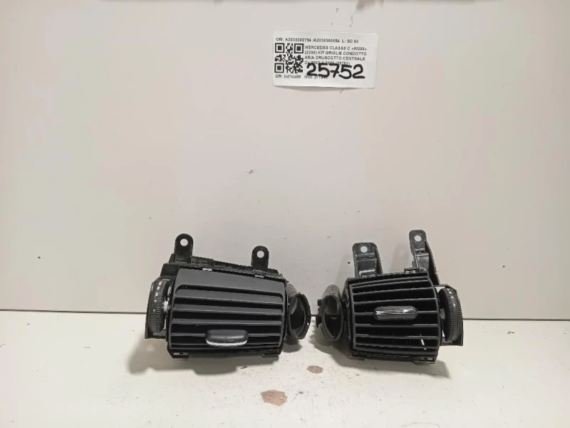 Griglia Condotto ARIA Cruscotto ANT SX A2038302754 A2038300554 Mercedes Classe C W203 2000