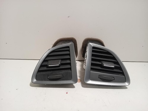 Griglia Condotto ARIA Cruscotto ANT SX 13417597 Opel Astra J 2012