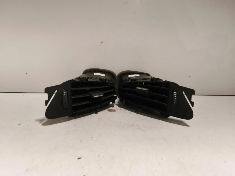Griglia Condotto ARIA Cruscotto ANT SX 13261538 Opel Meriva B 2010