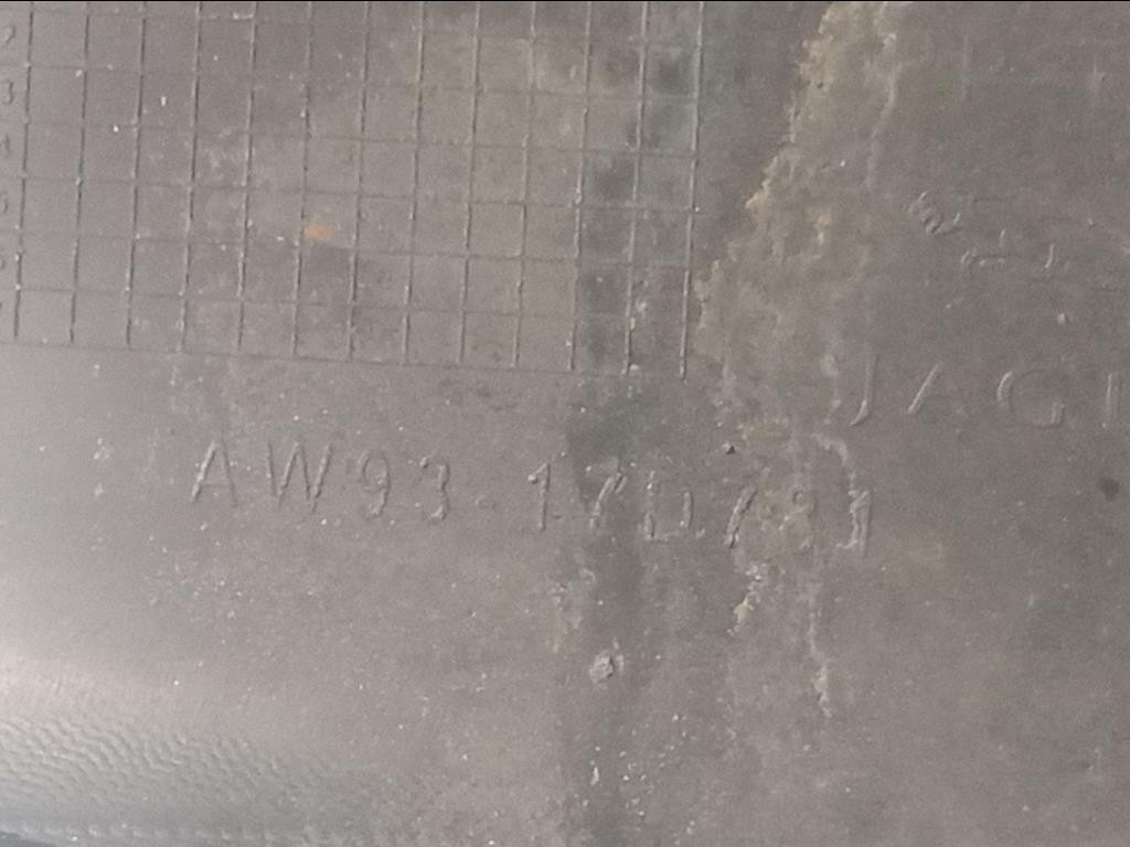 Paraurti POST PARAURTI POST JAGUAR XJ 2011 Jaguar XJ8 X408 2003