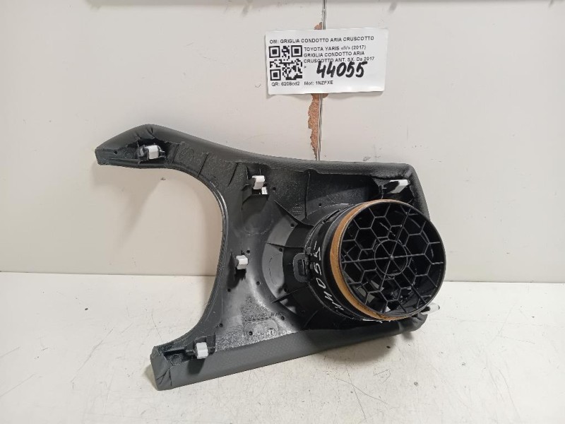Griglia Condotto ARIA Cruscotto ANT SX GRIGLIA CONDOTTO ARIA CRUSCOTTO ANT SX Toyota Yaris IV 2017