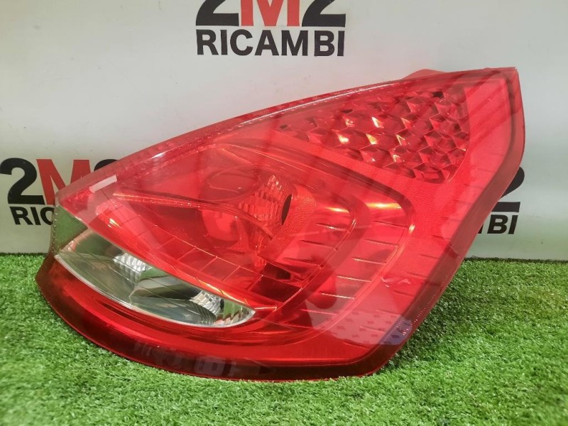 Fanale POST DX 8A6113404 Ford Fiesta VI 2012