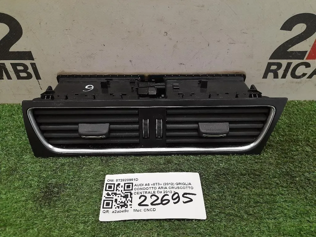 Griglia Condotto ARIA Cruscotto Centrale 8T2820951D Audi A5 8T3 2012