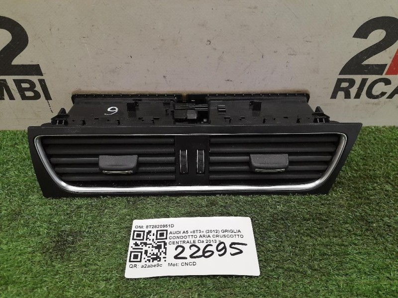 Griglia Condotto ARIA Cruscotto Centrale 8T2820951D Audi A5 8T3 2012