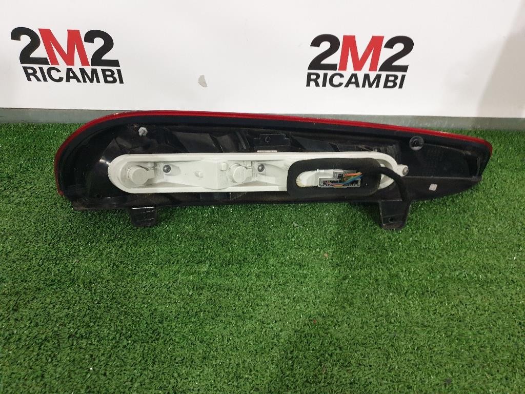 Fanale POST DX 1520762 Ford Focus III SW 2008