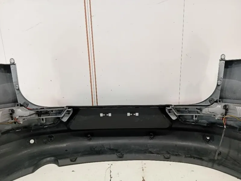 Paraurti POST 86611-3U000 Kia Sportage III 2010