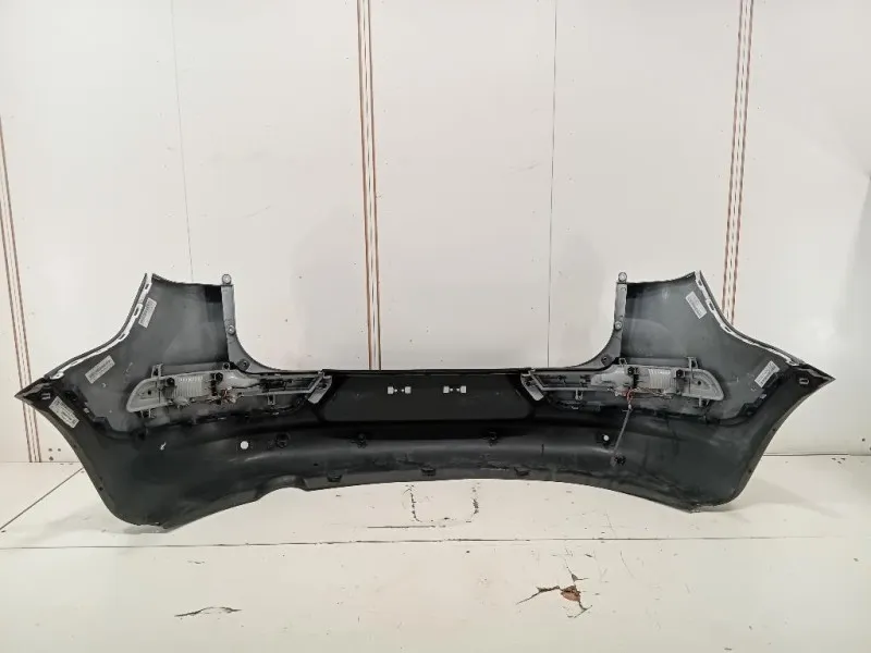 Paraurti POST 86611-3U000 Kia Sportage III 2010