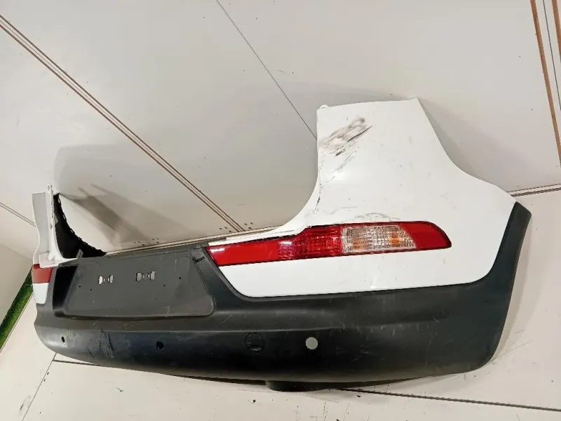 Paraurti POST 86611-3U000 Kia Sportage III 2010