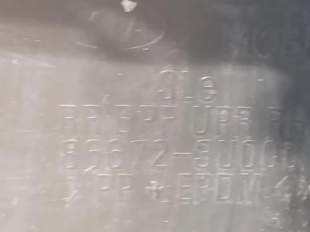 Paraurti POST 86672-3U000 Kia Sportage III 2010