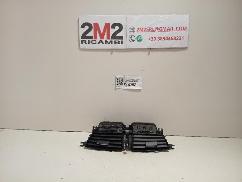 Griglia Condotto ARIA Cruscotto Centrale A2048308454 Mercedes Classe C W204 2011