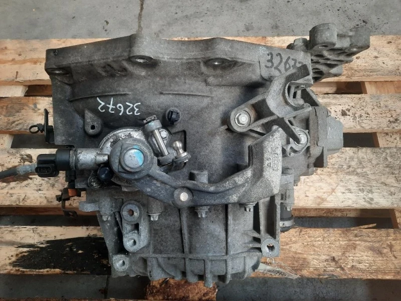 Cambio M7Y 6 MARCE MANUALE 55487439 Opel Mokka 2013