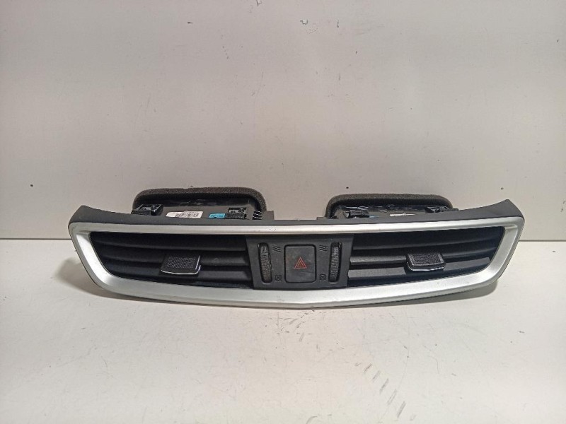 Griglia Condotto ARIA Cruscotto Centrale 687504 Nissan Qashqai II 2014