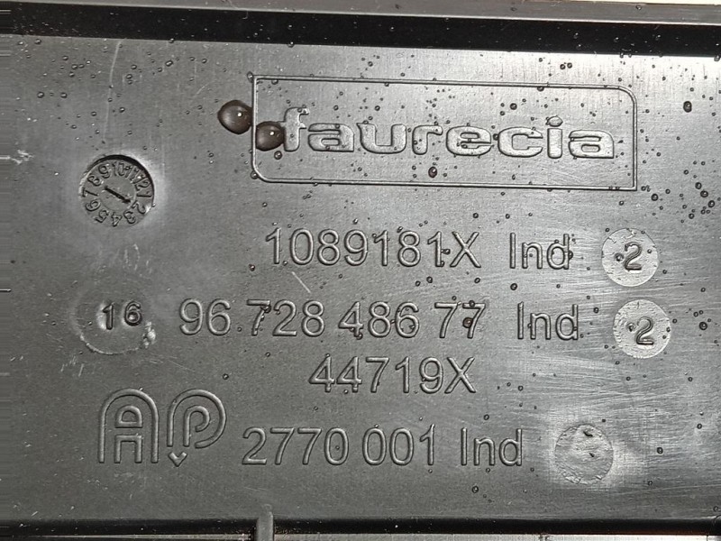 Griglia Condotto ARIA Cruscotto Centrale 1089181X Peugeot 2008 I 2016
