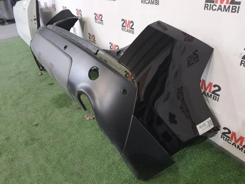 Paraurti POST FK7217926AP Land Rover Discovery V Sport 2015