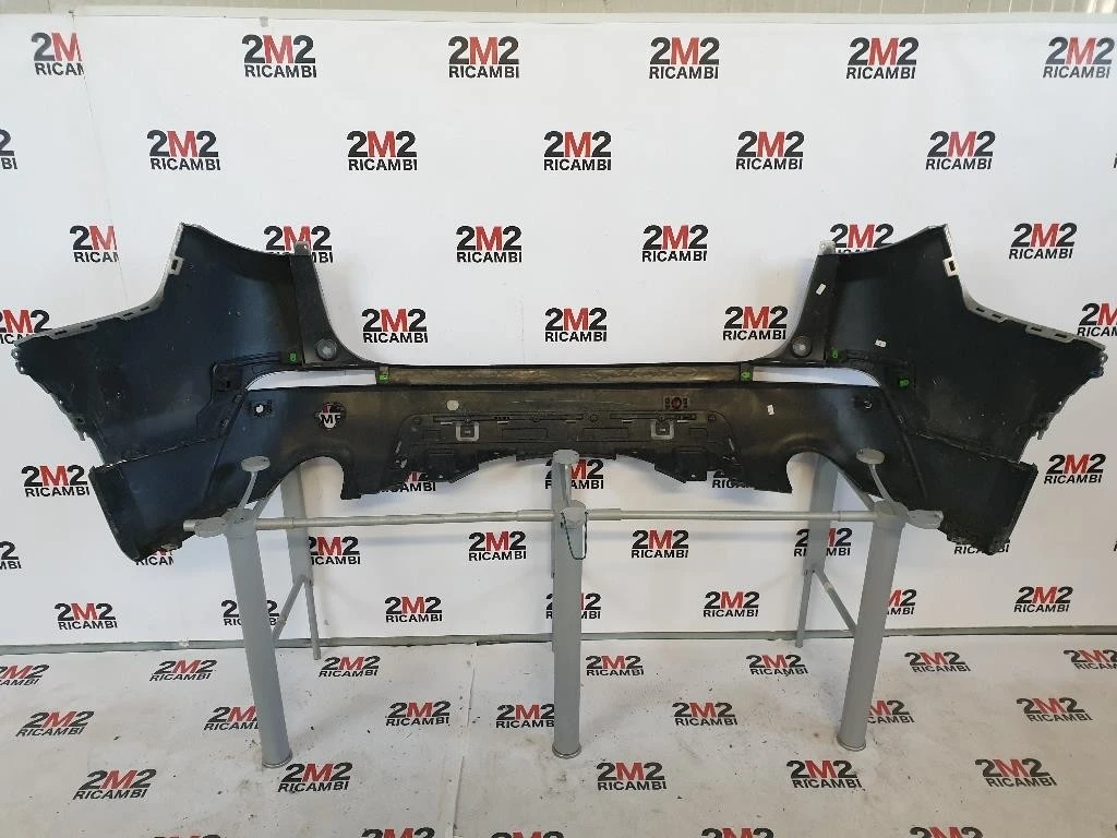 Paraurti POST LR073068 Land Rover Discovery V Sport 2015