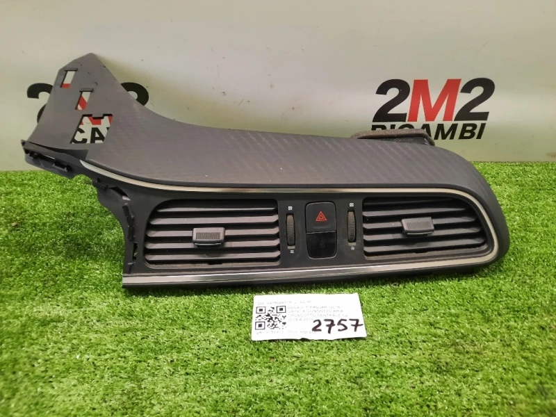 Griglia Condotto ARIA Cruscotto Centrale 687506811R Renault Kadjar 2015