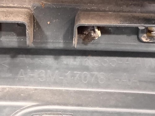 Paraurti POST AH3M-17K835-AA Land Rover Discovery V Sport 2019