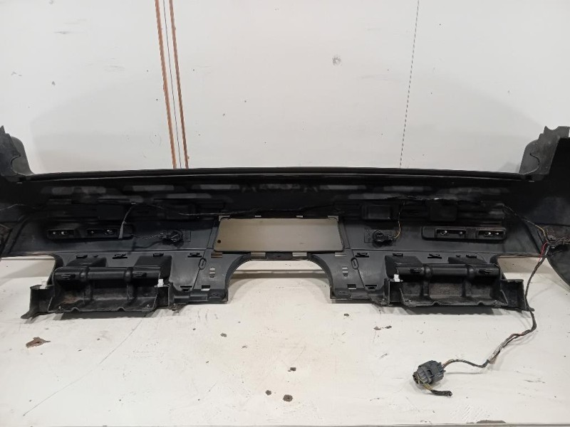 Paraurti POST AH3M-17K835-AA Land Rover Discovery V Sport 2019