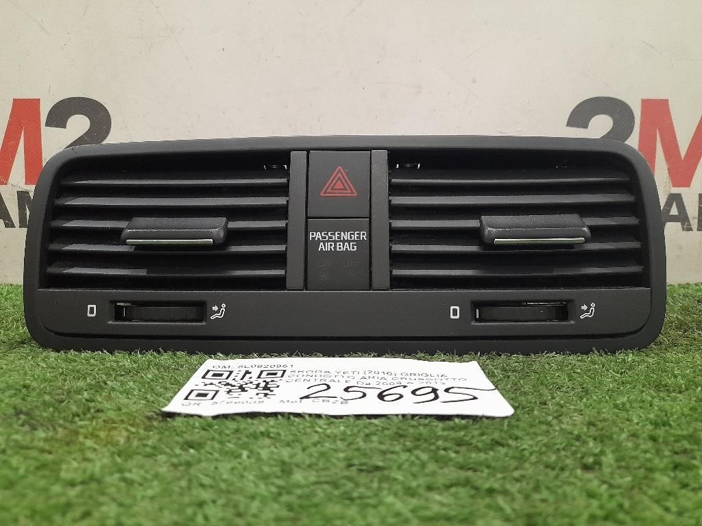 Griglia Condotto ARIA Cruscotto Centrale 5L0820951 Skoda YETI 2010