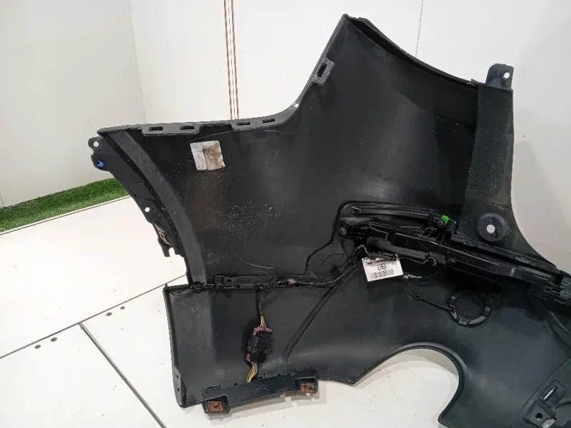 Paraurti POST FK72-17F954-A Land Rover Discovery V Sport 2019