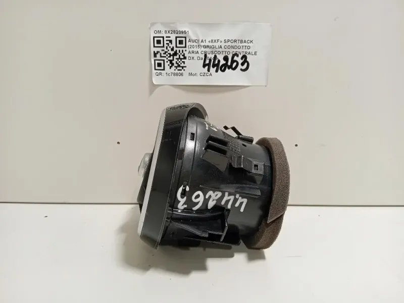 Griglia Condotto ARIA Cruscotto Centrale DX 8X2820951 Audi A1 8XF Sportback 2015