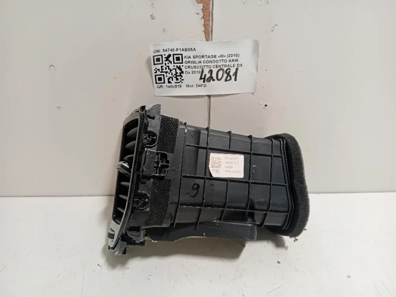 Griglia Condotto ARIA Cruscotto Centrale DX 84740-F1AB0SA Kia Sportage III 2010