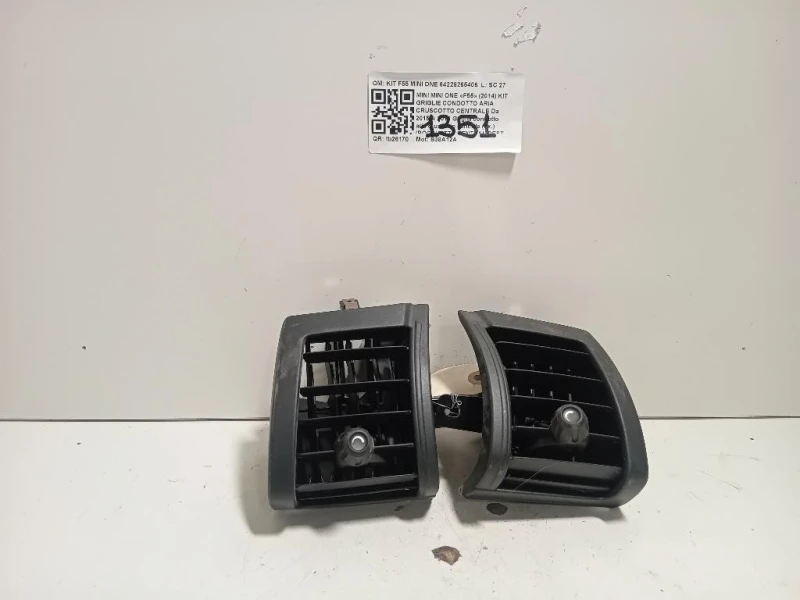 Griglia Condotto ARIA Cruscotto Centrale DX F55 MINI ONE 64229265406 Mini MINI ONE F55 2014