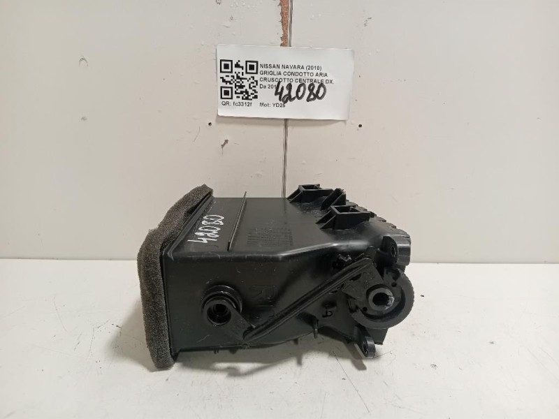 Griglia Condotto ARIA Cruscotto Centrale DX 68750-4X00A Nissan Navara 2010