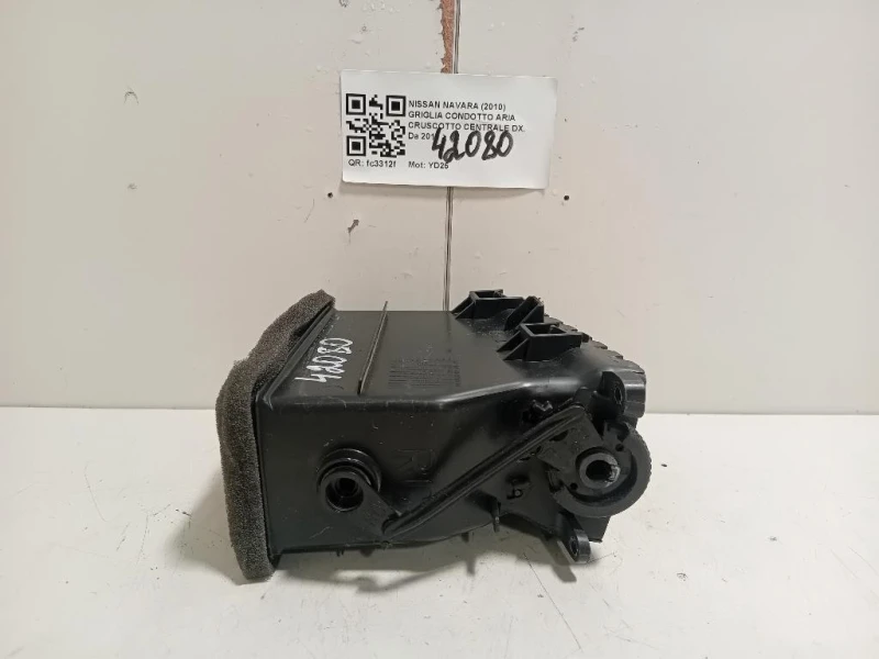 Griglia Condotto ARIA Cruscotto Centrale DX 68750-4X00A Nissan Navara 2010